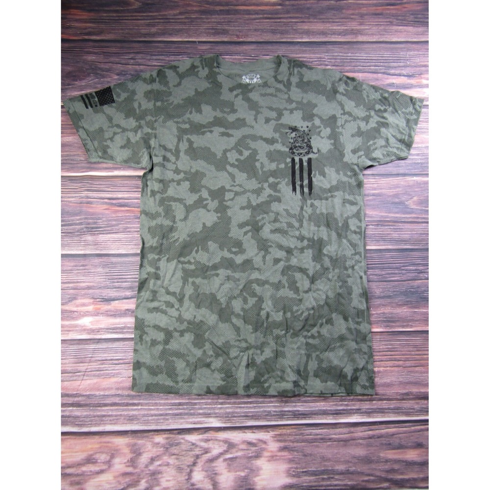 Howitzer Patriot Mens Medium Green Camo T Shirt Military Veteran America USA